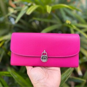 Michael Kors Pink Wallet
